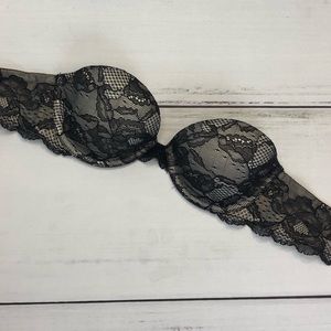 Victoria’s Secret lace strapless bra